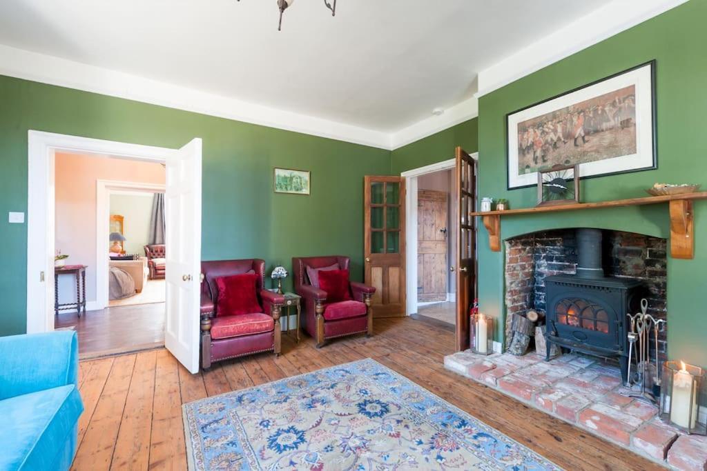 Firs Sleeps 15 Stunning Country House With Hot Tub Sudbourne 外观 照片